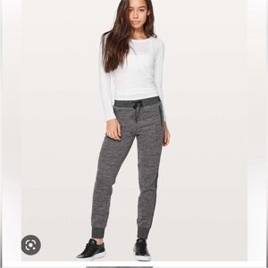 Lululemon Get Going High Waisted Joggers Size 6